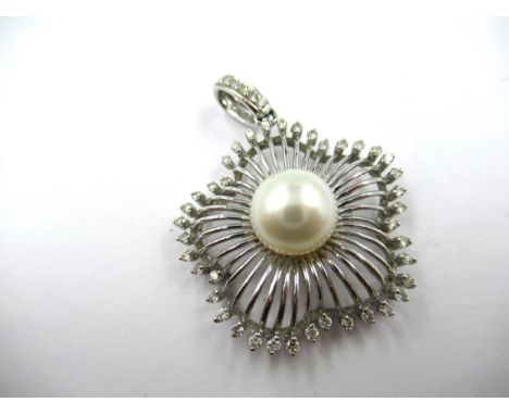18ct White gold diamond and button pearl pendant 