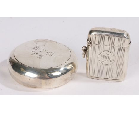Edward VII silver snuff box, Birmingham 1903, maker Horton &amp; Allday, the lid engraved "D.F.H T.S", Edward VII silver vest