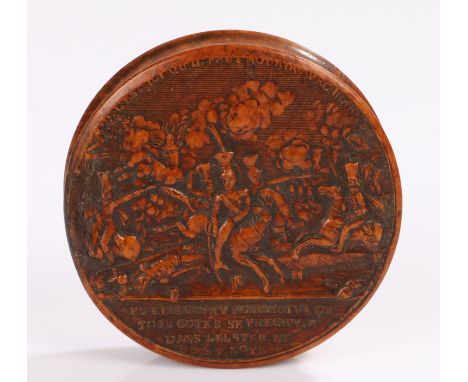Napoleonic birch wood snuff box, lined with tortoiseshell, the lid depicting a Napoleonic battle scene, text below PONIATOVSK