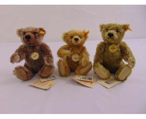 Three Steiff Classic Bears all with COA to include 030499, 000171, 000713