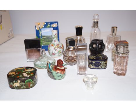 Group of scent bottles &amp; trinket boxes together with a Chinese bottle vase 