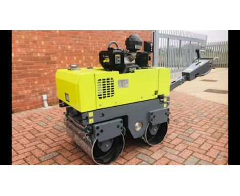 Vibrating twin pedstrian roller with an air-cooled diesel enging, joystick controlled, Brand new and unused, Vat on hammer pr