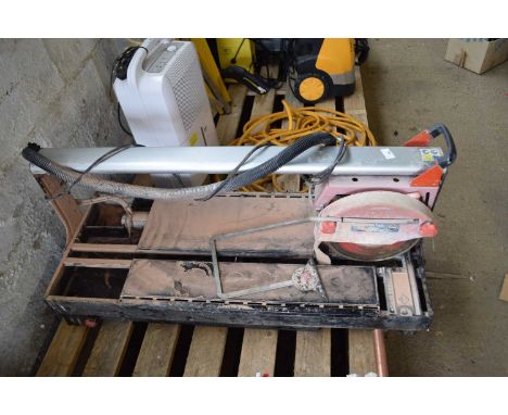 Rubi wet tile cutter