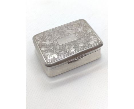 A 19th century Chinese silver hinged engraved with foliage snuff box . 4cm wide. 36.3gms.