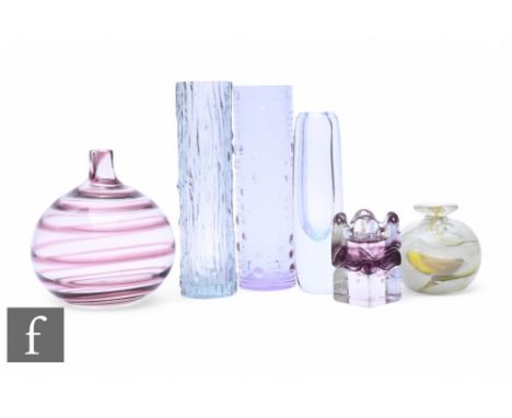 Vaclav Hanus for Jablonec cylindrical glass vase with roundel bubble decoration in lilac colour with another similar vase wit
