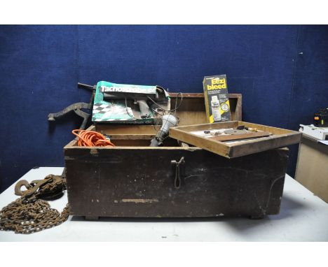 A BESPOKE WOODEN CARPENTERS TOOLBOX to contain a selection of automotive tools, a Gunsons clutch bleeding kit, Gunsons Tachos