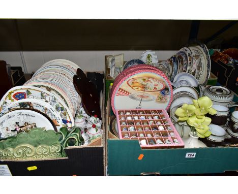 THREE BOXES OF CERAMIC DINNERWARES, COLLECTORS PLATES AND OTHER ITEMS, to include a twenty two piece Denby Rondo dinner set, 