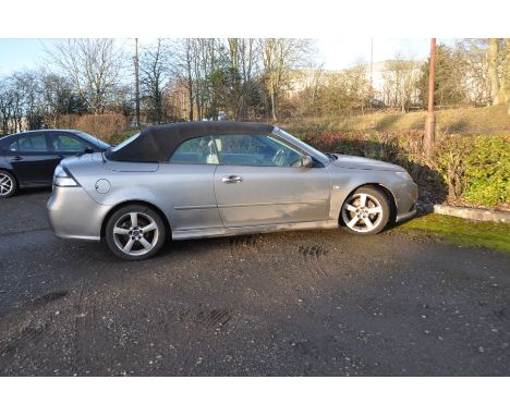 A 2007 SAAB 9-3 LINEAR SE TiD CONVERTABLE TWO DOOR CAR in silver grey with 1.9l Deisel engine, Automatic gearbox, Full grey l