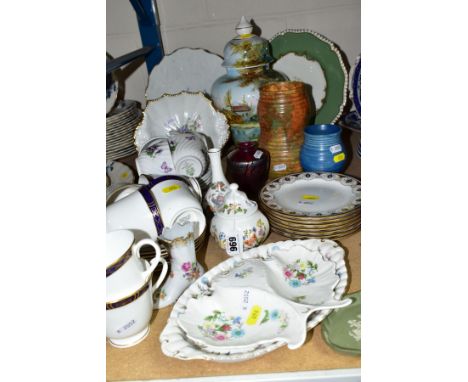 A GROUP OF CERAMICS, to include six Royal Worcester Mountbatten teacups and saucers (one cup cracked, seconds), seven Wedgwoo