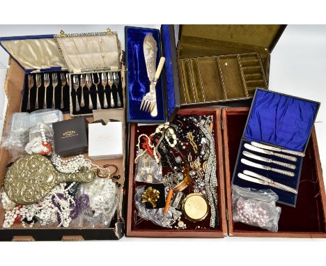 A BOX OF ASSORTED ITEMS, to include a wooden box with contents of costume jewellery pieces, various beaded necklaces, togethe