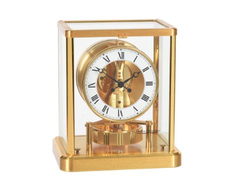 A GILT BRASS 'ATMOS' TIMEPIECEJAEGER-LE-COULTRE, MODEL 540, LATE 20th CENTURYThe single train movement wound via the expansio
