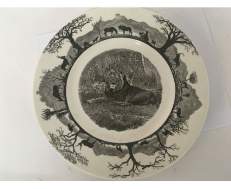 A rare Wedgwood African Animal Series plate Lion first edition and a quantity of other collectors plates (a lot)