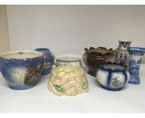 A collection of ceramic jardinieres large vases and a chamber pot (a lot) NO RESERVE