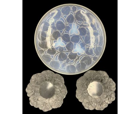 1930's French Arrers Opalescent glass dish D24cm, together with a pair of Lalique moulded glass circular dishes with frosted 