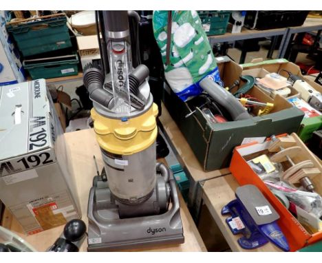 Dyson vacuum cleaner in good condition. All electrical items in this lot have been PAT tested for safety and have passed. Thi