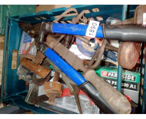 Quantity of mixed hand tools. Not available for in-house P&amp;P 
