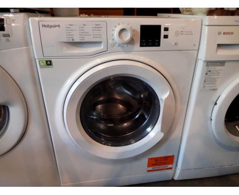 Hotpoint 7K washer. All electrical items in this lot have been PAT tested for safety and have passed. This does not confirm t