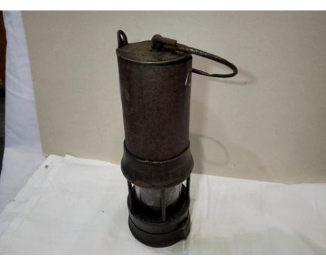Miners lamp by Richard Johnson Clapham &amp; Morisson, (glass cracked). Not available for in-house P&amp;P 