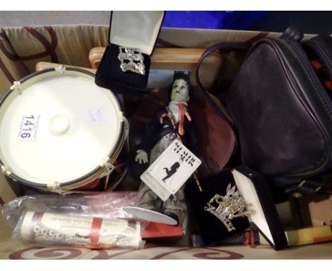 Quantity of mixed collectables including a watch and a camera. Not available for in-house P&amp;P 