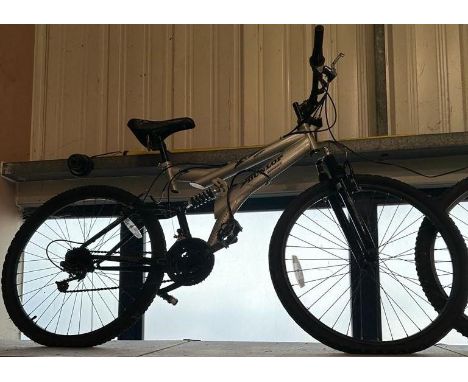 Dunlop sport special edition full suspension mountain bike 18 speed, 18 inch frame. Not available for in-house P&amp;P 