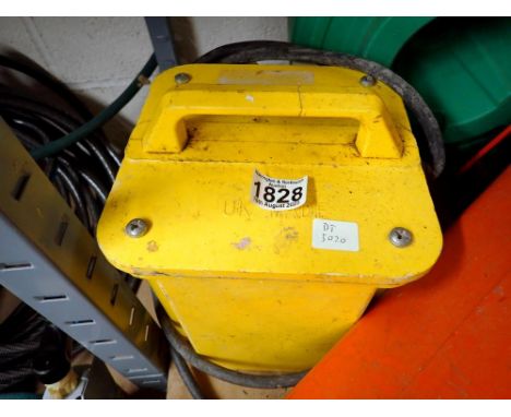 110v transformer. All electrical items in this lot have been PAT tested for safety and have passed. This does not confirm tha