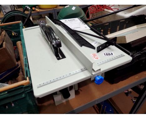 MacAllister 800W table saw. All electrical items in this lot have been PAT tested for safety and have passed. This does not c