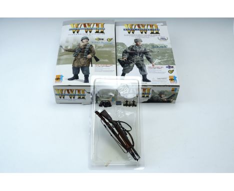 Two Dragon Action Figures scale model German Third Reich falschirmjager, together with accessories