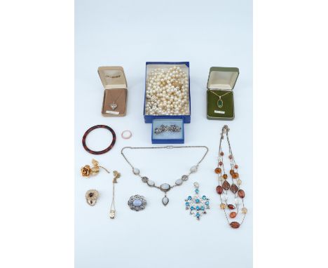 A group of vintage and contemporary costume jewellery including a white metal filigree heart-shaped pendant