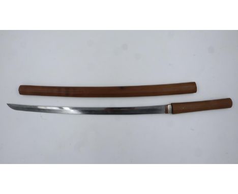 Early Edo period Japanese Nihonto katana, tamagane steel blade with later grip and saya, overall L: 82cm. Unsigned. UK P&amp;