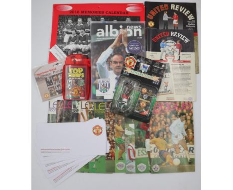 Collection of mixed football memorabilia to include Manchester United top trumps, Andy Cole figurine, etc. UK P&amp;P Group 1