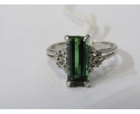 18ct WHITE GOLD TOURMALINE &amp; DIAMOND RING, principal baguette cut tourmaline, in excess of 1ct with brilliant cut diamond