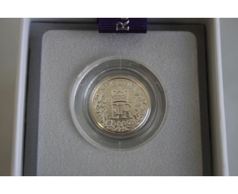 ROYAL MINT 2017 SILVER SIX PENCE. In box of issue with COA (2).