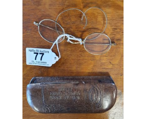 Excellent Vintage set of Spectacles with superior inscribed leather case - Opticians/Glasses Interest