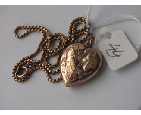 9ct vintage heart locket on antique 9ct chain 8g    