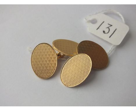 18CT GOLD ENGINE TURNED CUFFLINKS, 10.9g.    