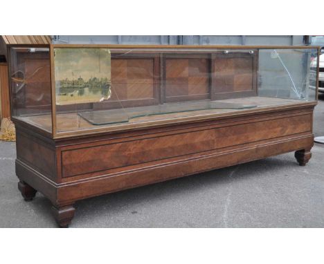 An Edwardian mahogany shop haberdashery floor display unit cabinet. Having marquetry inlaid base with crossbanding to the sid