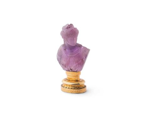 THE GRAF SAWOROW RIMINSKI SEAL A FINE MID-19TH CENTURY CONTINENTAL AMETHYST AND GOLD SCULPTURAL DESK SEAL  The carved amethys