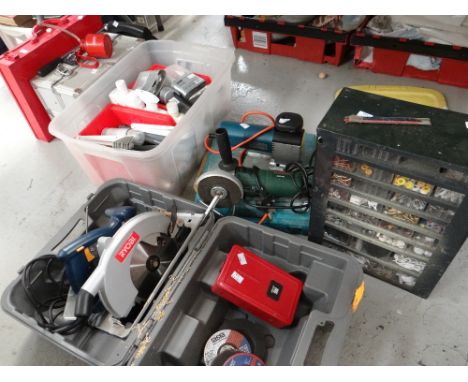 Various tools and encased socket-set  ETC Condition reports provided on request by email for this auction otherwise items pur