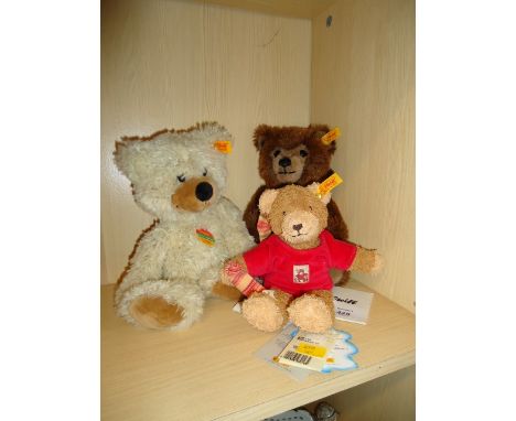 Three 1980's Steiff bears