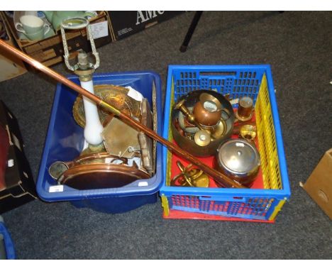 A mixed lot of copper, brass and other items including post horn, table gong, biscuit box, lamp, tray and other items