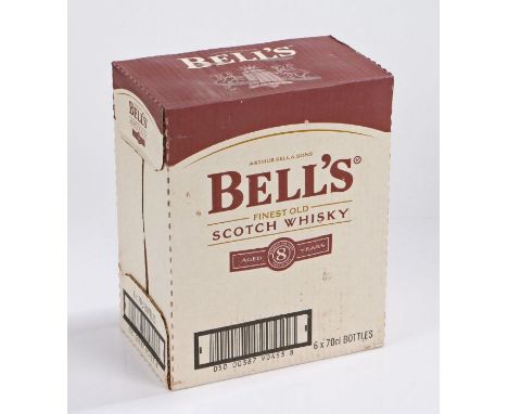Bell's Aged 8 years Blended Scotch Whisky, 40% 70cl case of six bottles, (6)