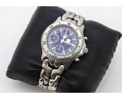 A modern Tag Heuer automatic chronograph stainless steel gentleman's wristwatch, ref. CG2111-RO, 39mm case, blue dial with ta