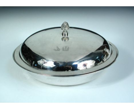 A George III silver vegetable dish, London, ?S, circular with deep well and moulded rim London 1796 and an unassociated cover