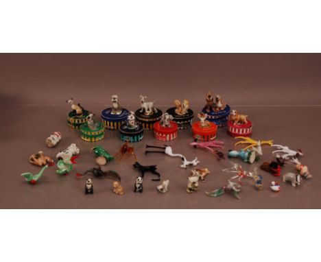 A large collection of ceramic and glass animals, some from the Wade Hat Box series with their boxes (AF), together with a lar