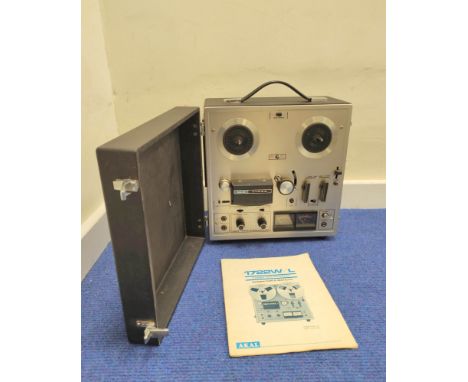 Akai 1722W/L stereo tape recorder and player with instruction booklet.&nbsp;