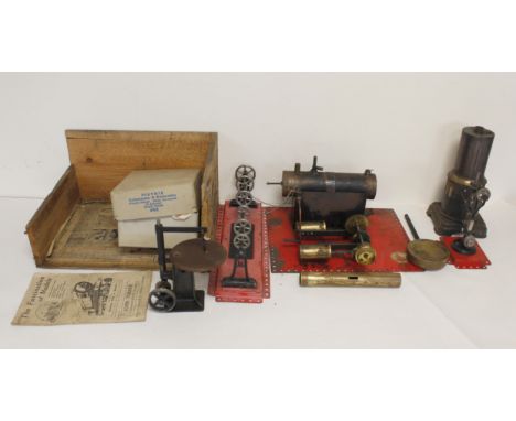 Vintage 1920s/30s Bowman model steam engine to include a japanned steel and brass boiler, flywheels etc. With booklet and def