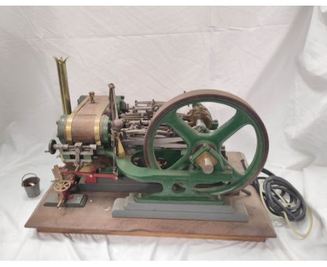 Early 20th century model twin cylinder double acting horizontal stationary steam engine with Stephenson's valve gear & screw 