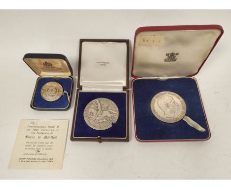 Britain. Three boxed sterling silver commemorative medals relating to royal events. To include a 1969 Prince of Wales Investi