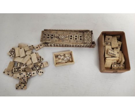 Antique early 19th century bone and ivory cribbage and domino sets possibly of prisoner of war origin. Not guaranteed complet