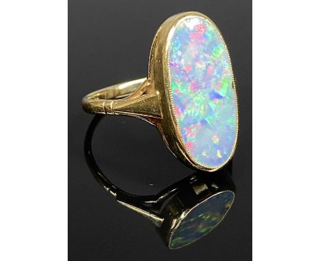 9CT GOLD OPAL DOUBLET RING, size M, 2.6gmsProvenance: private collection Pembrokeshire 